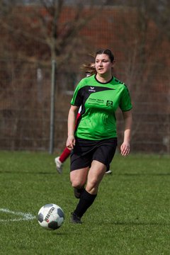 Bild 300 - Frauen Schmalfelder SV - TSV Siems : Ergebnis: 1:0